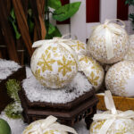 7.5cm Foam Snowflake Paiting Christmas Ball Ornament - Image 3