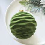 8cm Fresh Green Star Gift Box Flocking Christmas Ball Ornament Collection - Image 3
