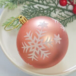 6cm/8cm Rose Gold Four-Leaf Flower Paiting Christmas Ball Ornament Collection - Image 4