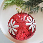 8cm Red Paiting Classic Christmas Ball Ornament Collection - Image 4