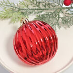 6cm/8cm Red Four-Leaf Flower Paiting Christmas Ball Ornament Collection - Image 7