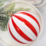 10cm Red Classic Christmas Gift Ornament Collection - 图片 9