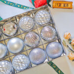 6cm Silver Claissic Christmas Ball Ornament Collection - 图片 2