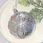6cm/8cm Sliver Four-Leaf Flower Paiting Christmas Ball Ornament Collection - Image 4