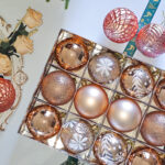 8cm Champagne Gold Paiting Classic Christmas Ball Ornament Collection - 图片 2