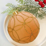 10cm Champagne Gold Classic Flocking Christmas Ball Ornament Collection Box - 图片 4