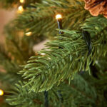 Prelit PE&PVC Artficial Christmas Tree With Pinecones - 图片 2