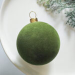6cm Fresh Green Paiting Flocking Christmas Ball Ornament - Image 4