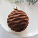 6cm Brown Rose Shiny Flocking Christmas Ball Ornament - 图片 6