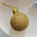 Golden 4cm Round Ball & Christmas Ornament - Image 3