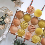 6cm Champagne-gold S-Shape Hollow Flocking Christmas Ball Ornament - Image 2